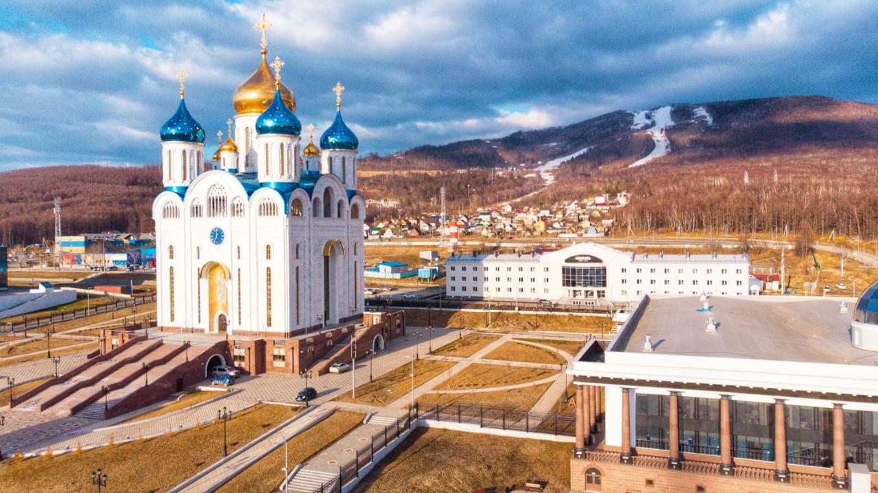 Отель Юность Juschno-Sachalinsk Exterior foto